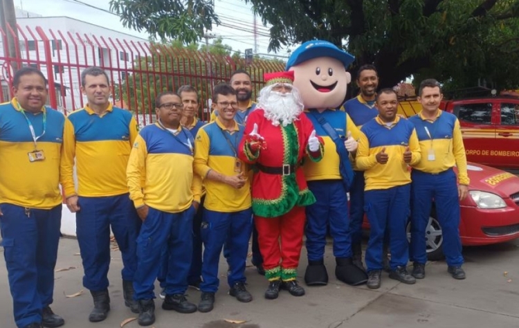 Equipe dos Correios em Teresina / imagem: divulgação