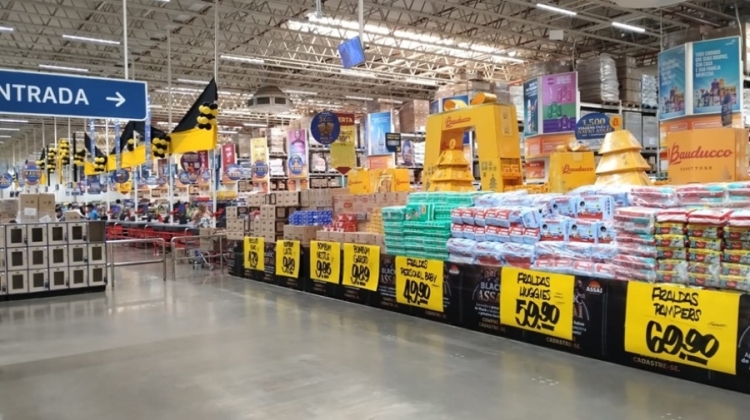Ofertas já estão válidas para as 297 lojas da rede distribuídas em todo o Brasil / imagem: divulgação