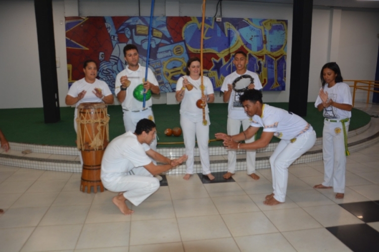 A capoeira possui uma importante herança cultural para todo o Brasil / imagem: divulgação