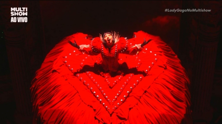 A cantora voltou ao Brasil após 13 anos / imagens: reprodução Multishow