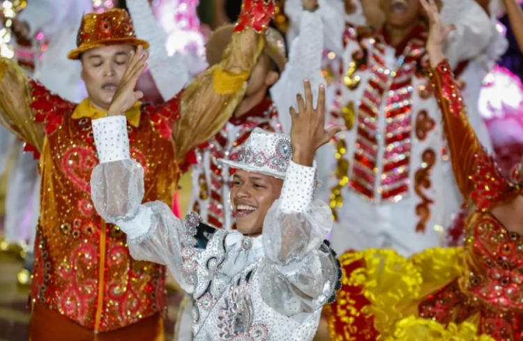 O Festival de Quadrilhas Juninas reúne grupos do estado / imagens: divulgação