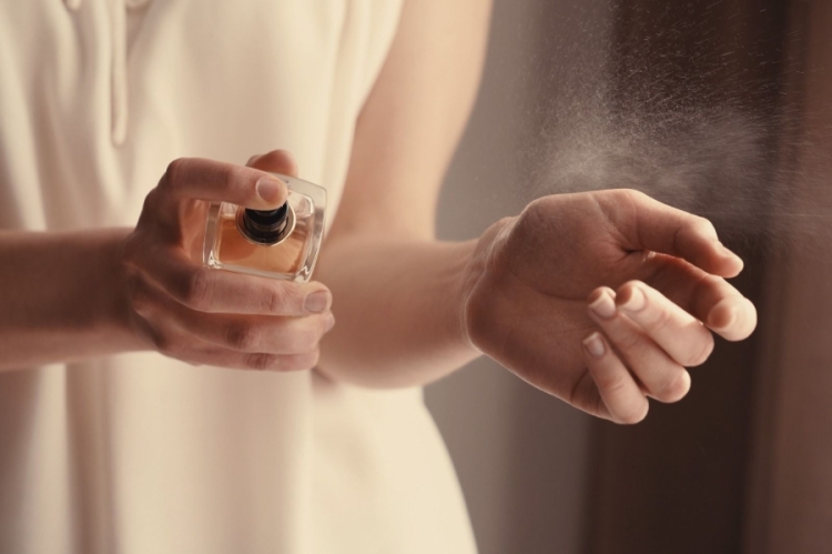 A técnica consiste em misturar duas ou mais fragrâncias / imagem: divulgação